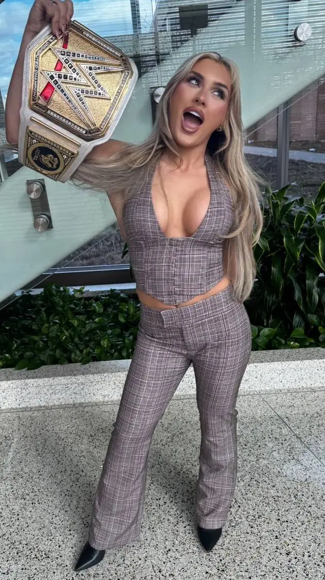 ai character: Tiffany  background