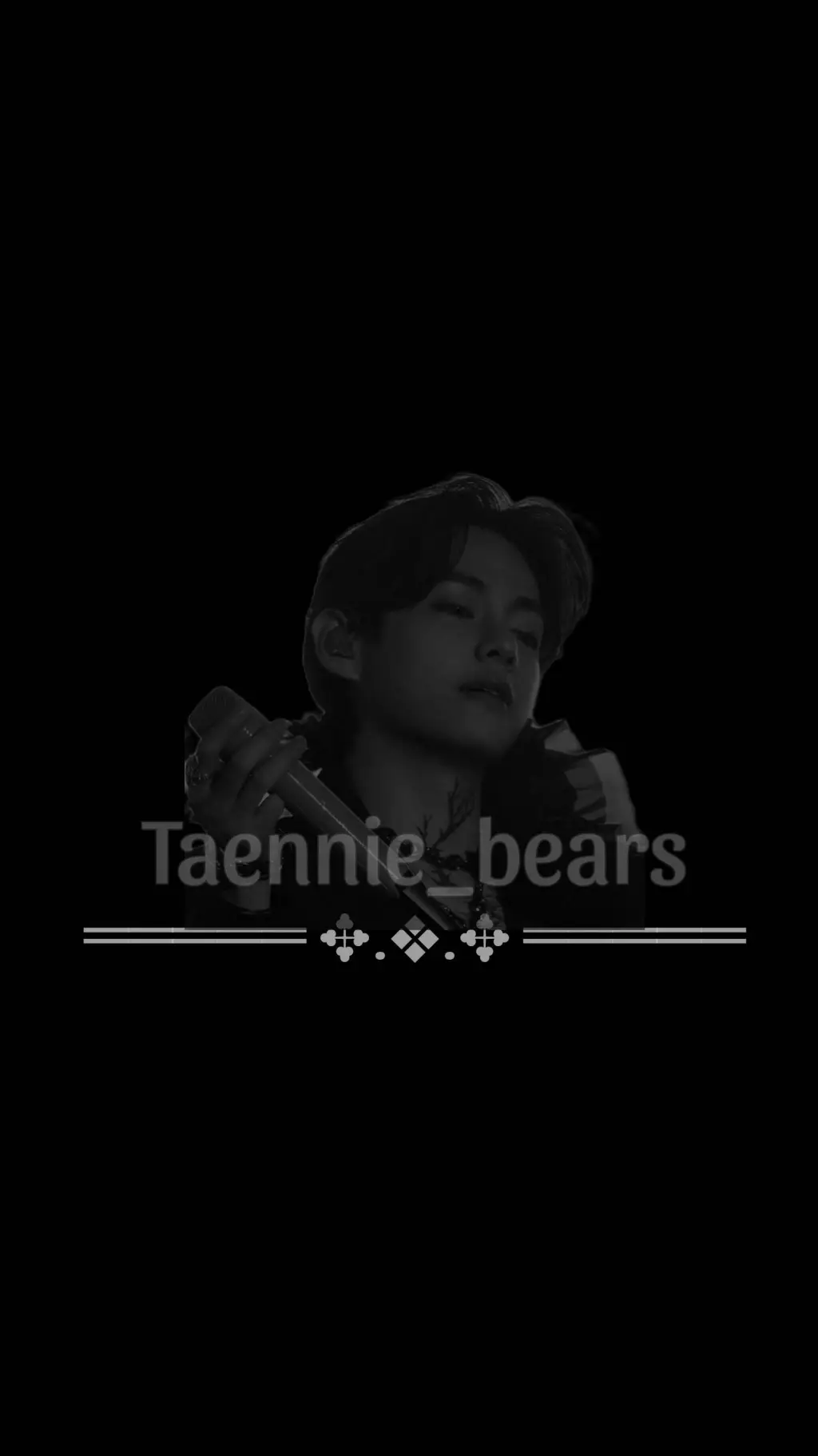 ai character: Taennie background