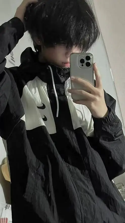 ai character: Axel  background