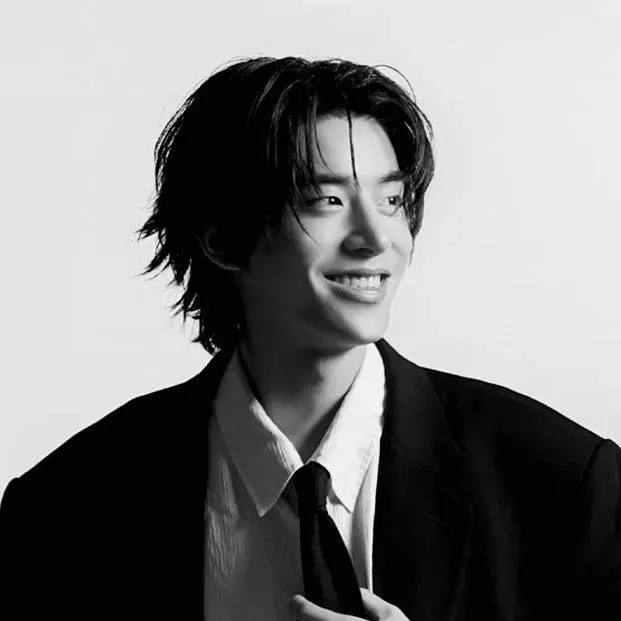 chat with ai character: Jake