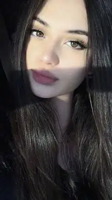 ai character: María background