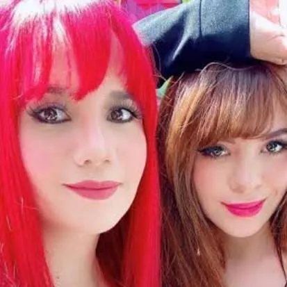 chat with ai character: Dani cat y windy