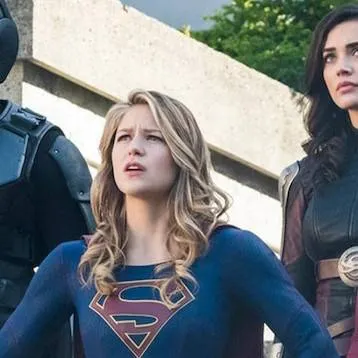 chat with ai character: supergirl