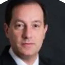chat with ai character: pr Sergio Belart