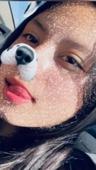 ai character: Fernanda background