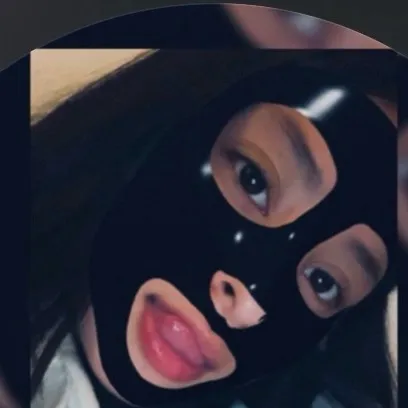 chat with ai character: Fernanda