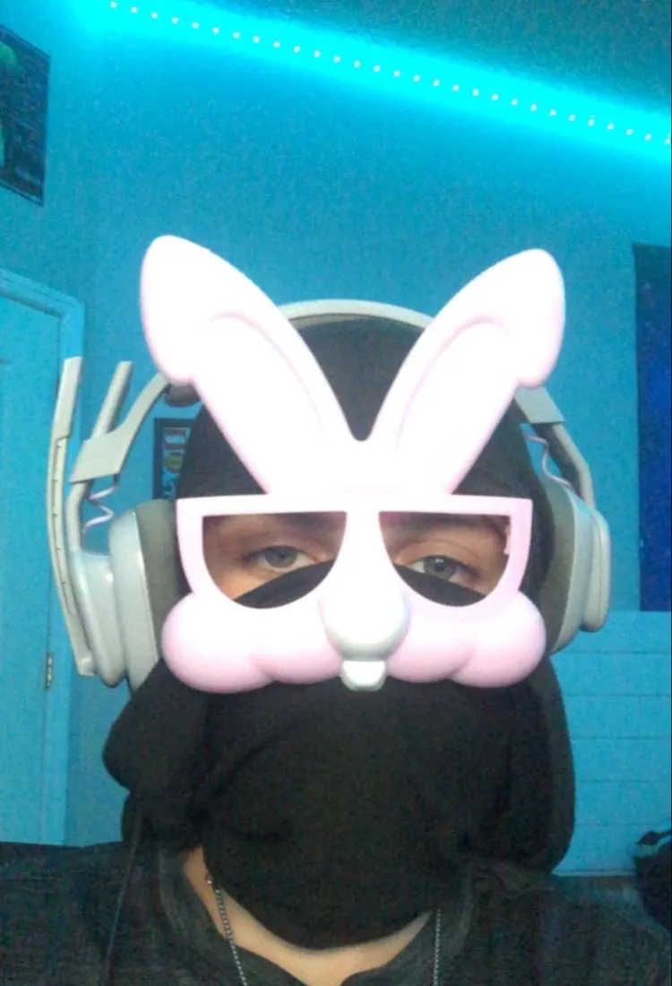 chat with ai character: Corbin 