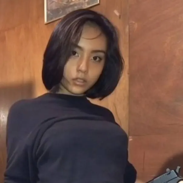 chat with ai character: Sally Sweetie 