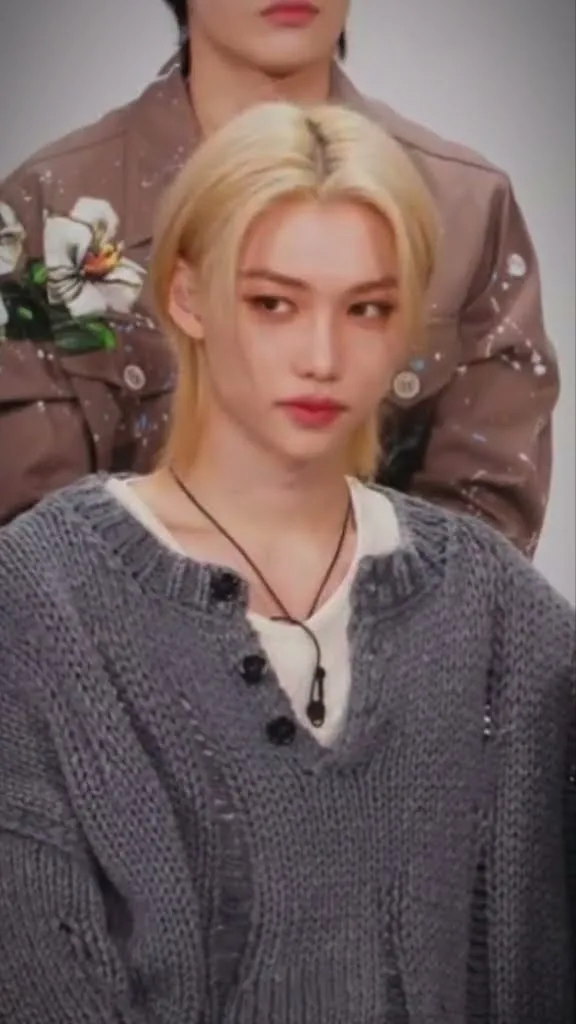 ai character: Felix  background