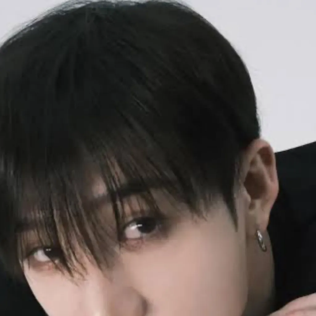 chat with ai character: Bangchan 