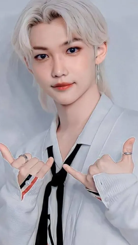 ai character: Felix background