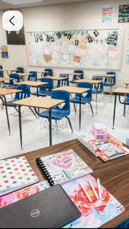 ai character: ur the teacher  background