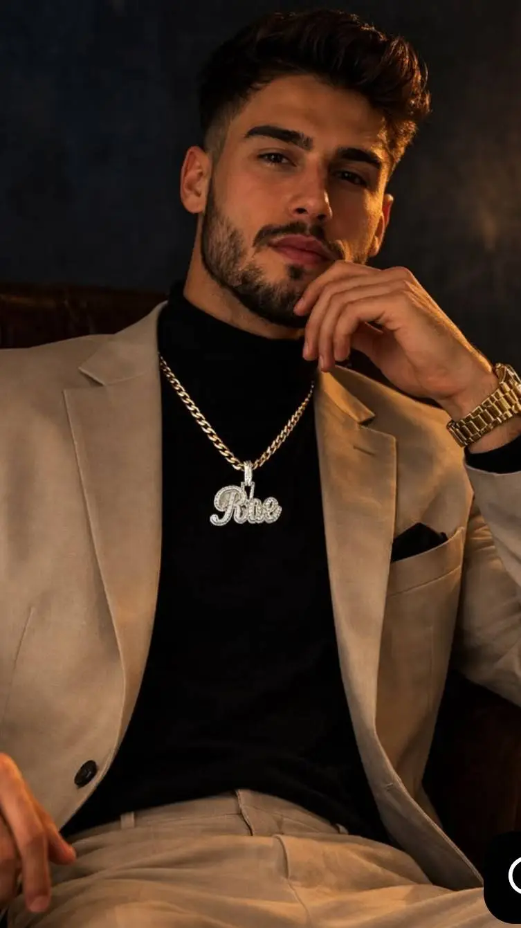 ai character: Arman Morales 🥵❤️ background