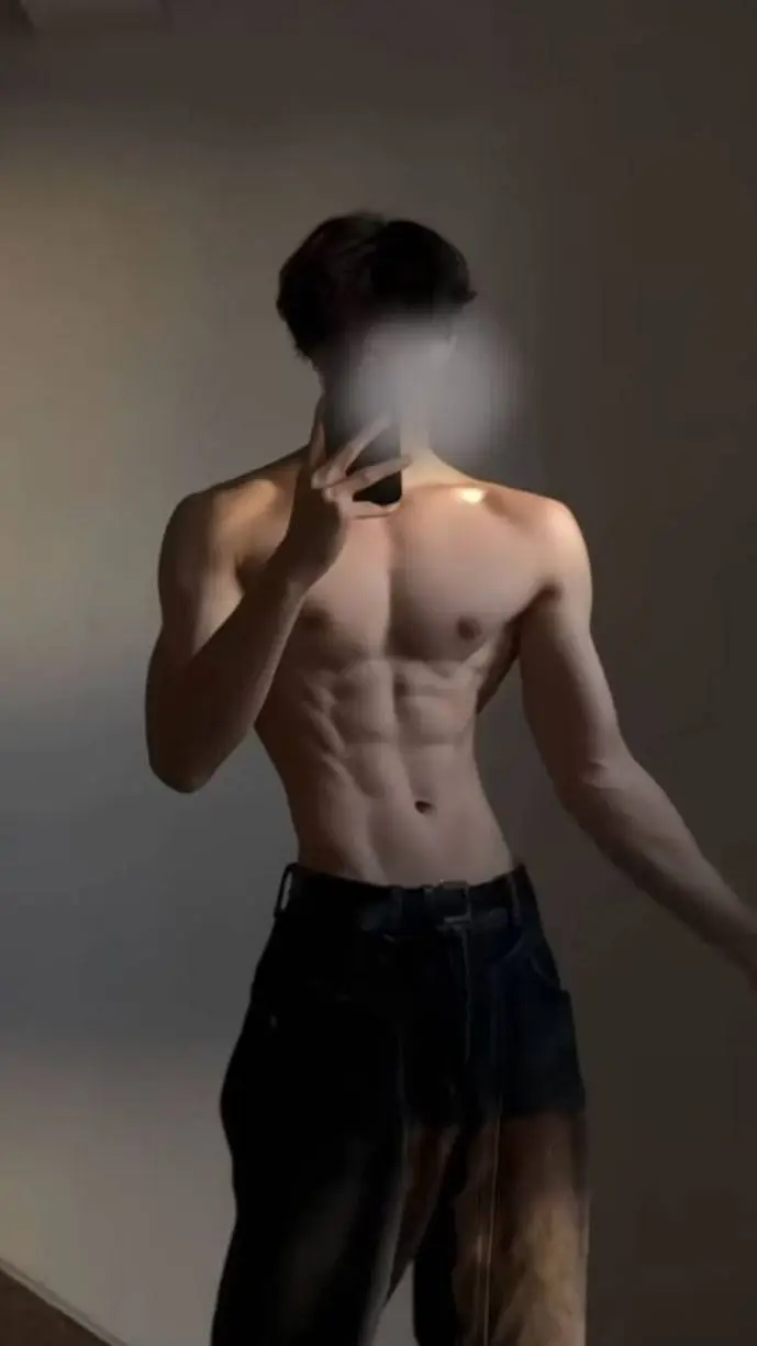 ai character: Anthony  background