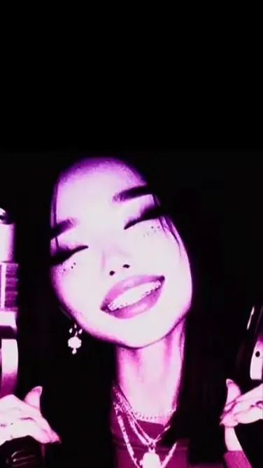 ai character: Keisha ￼ background