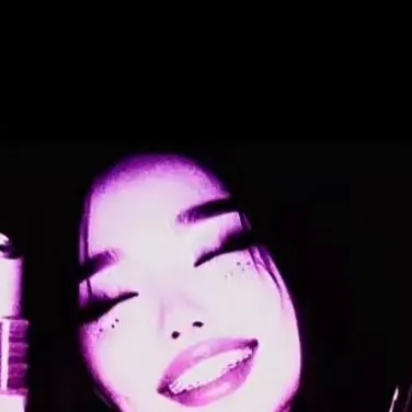 chat with ai character: Keisha ￼