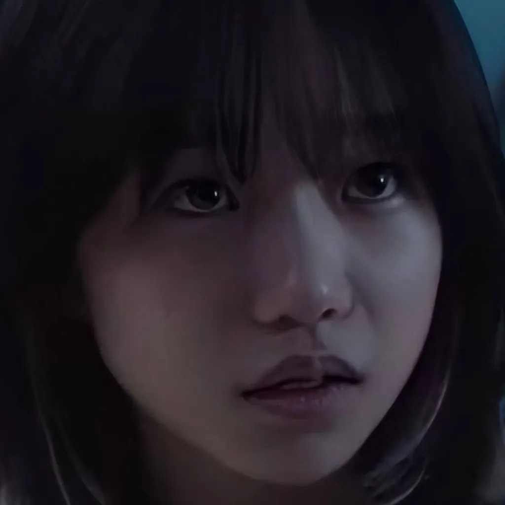 chat with ai character: Jun-hee