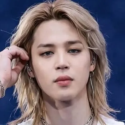 chat with ai character: Jimin
