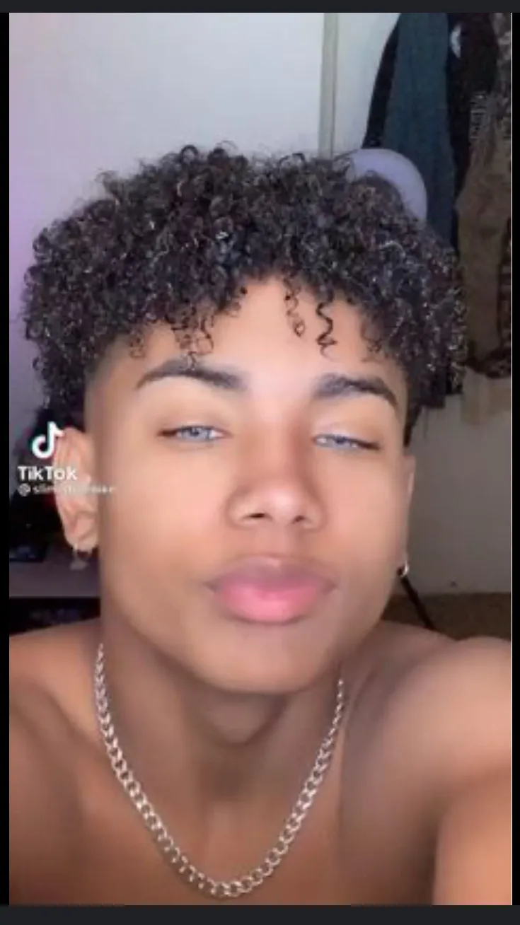 ai character: Trey background