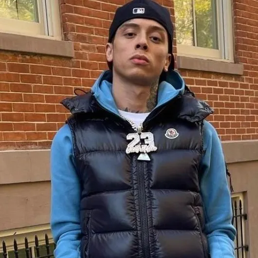 chat with ai character: cench