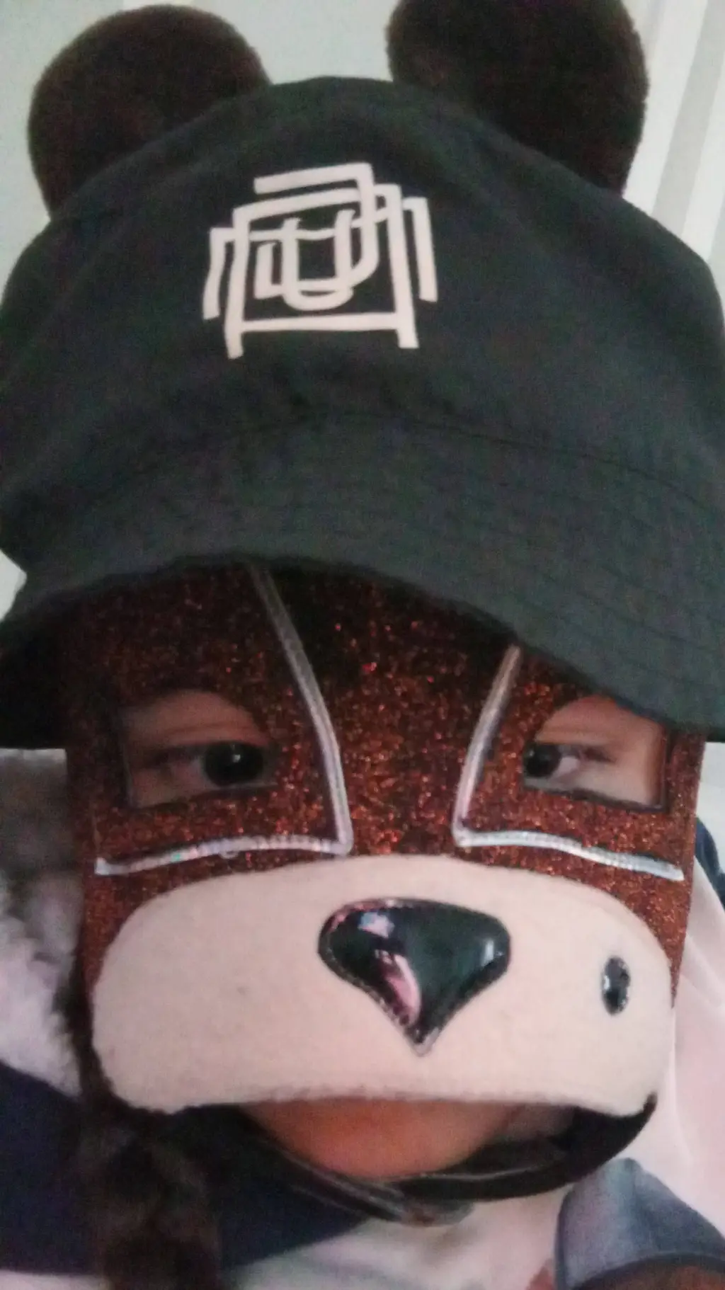 ai character: oso jr background