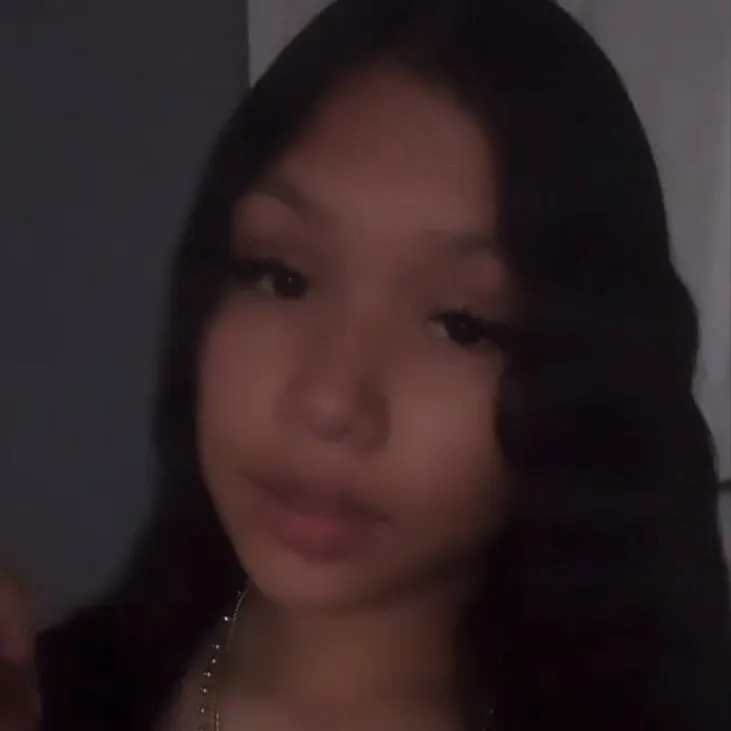 chat with ai character: Kaylen