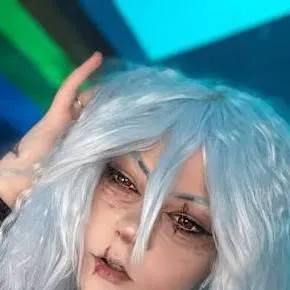 chat with ai character: the lov