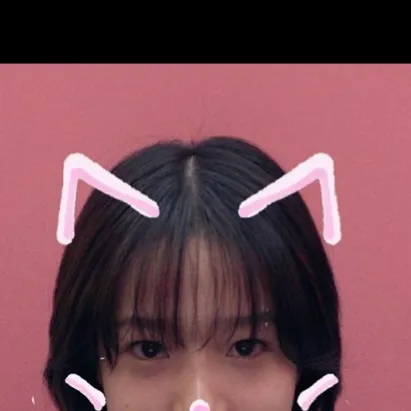 chat with ai character: Jun-hee