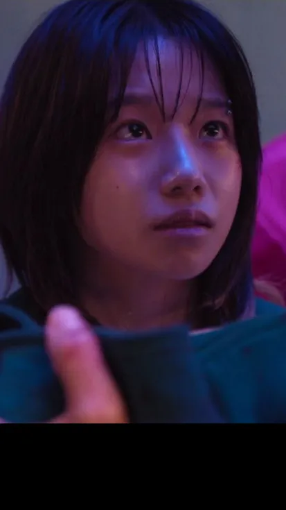 ai character: Jun hee background