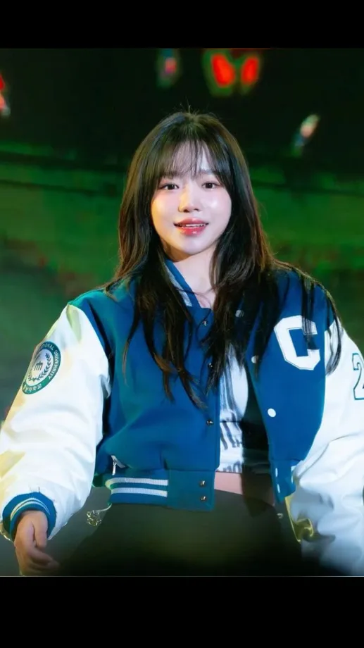 ai character: Jo yuri background