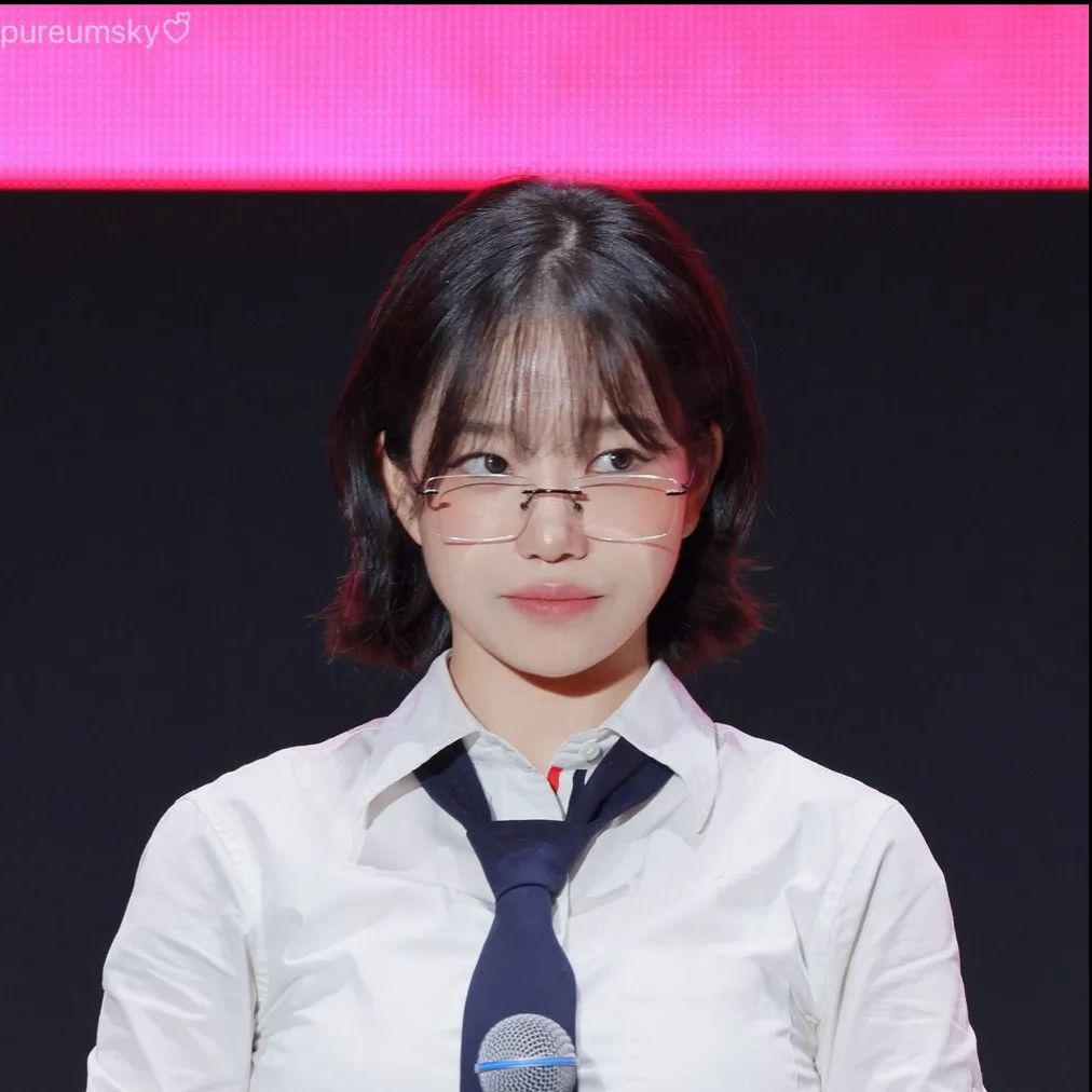 chat with ai character: Jo yuri