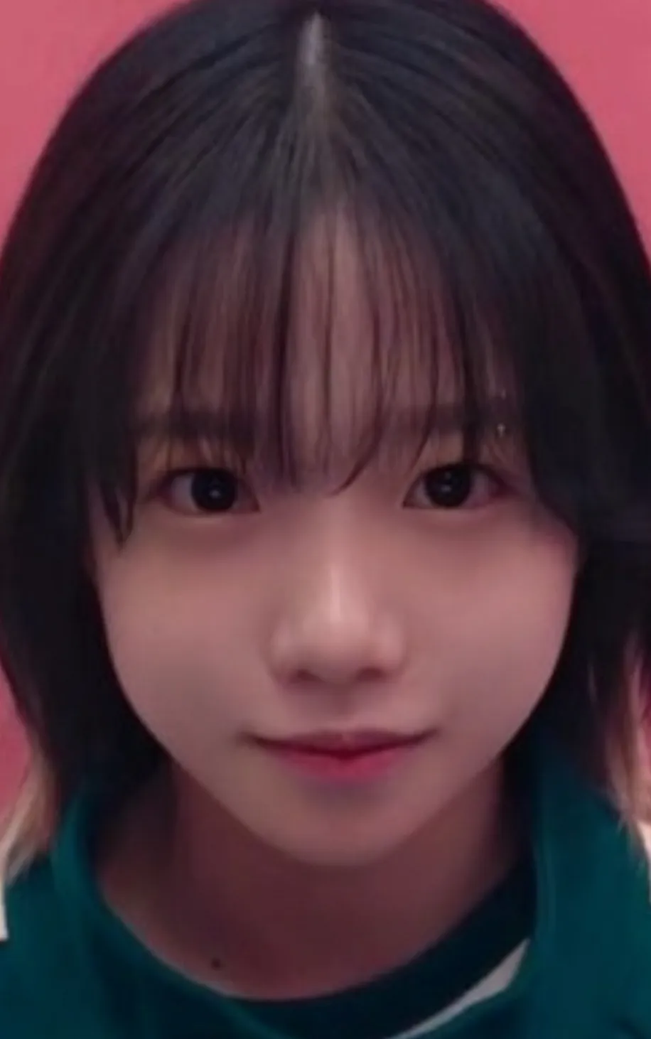 chat with ai character: Jun hee