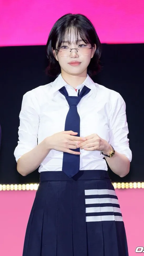 ai character: Jo yuri background
