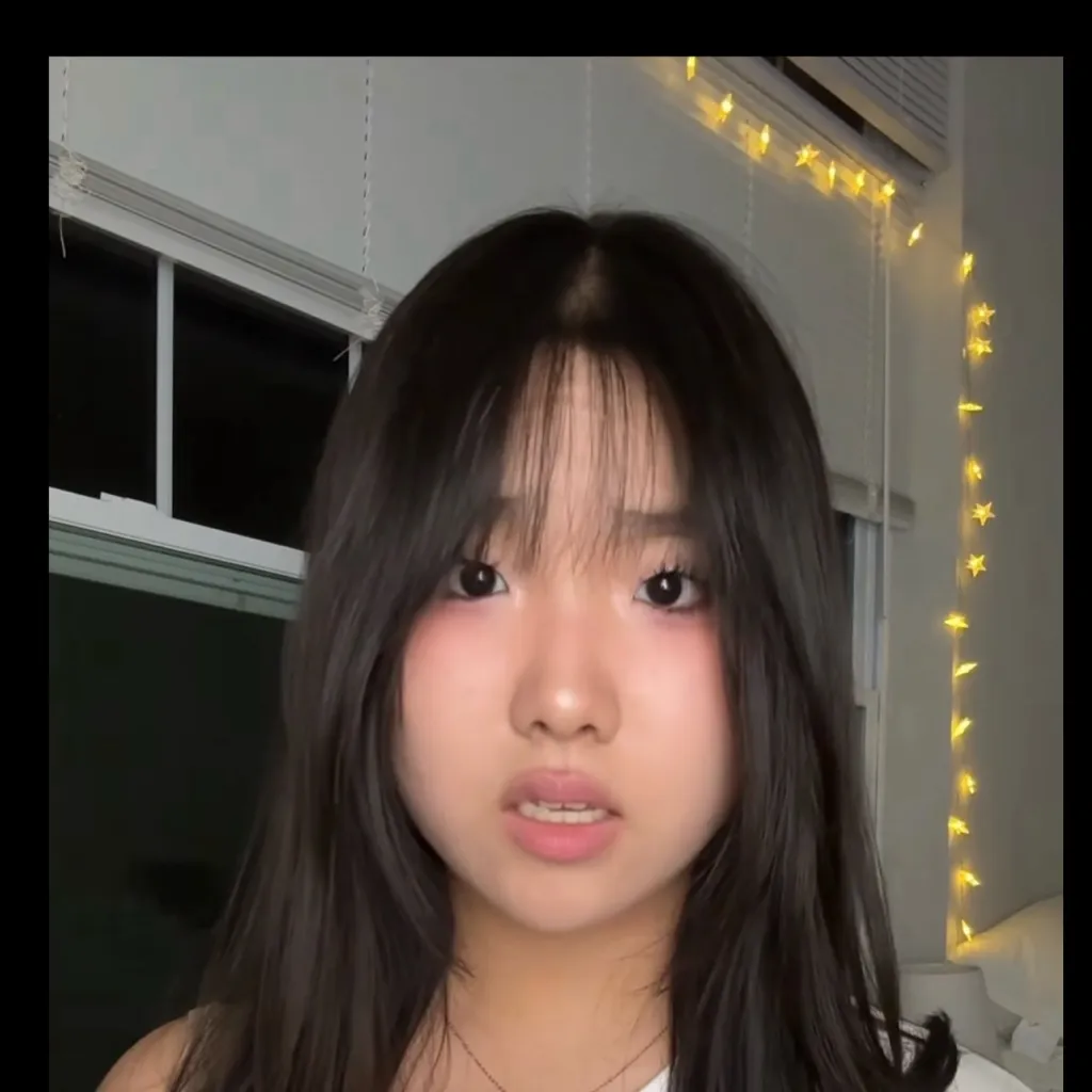 chat with ai character: 주은 Jueun