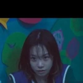 chat with ai character: Jun hee