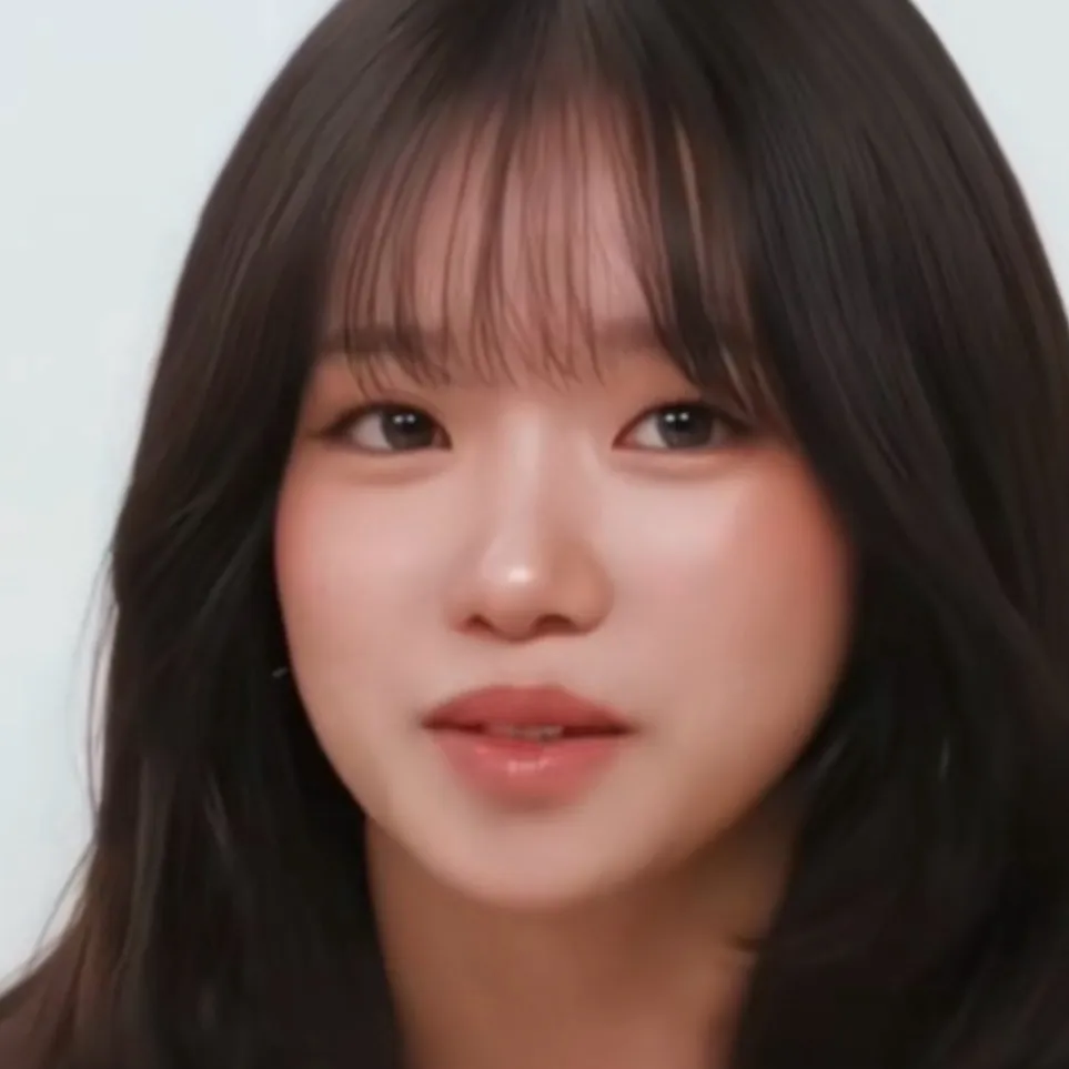 chat with ai character: Jo yuri