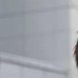 chat with ai character: h-02 and h-01