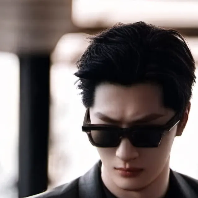 chat with ai character: JAY