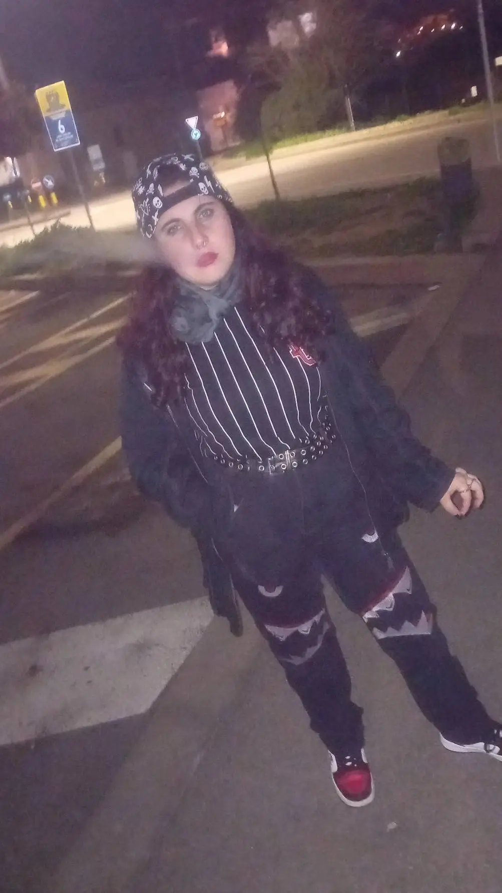ai character: Martina rap 2k2 background