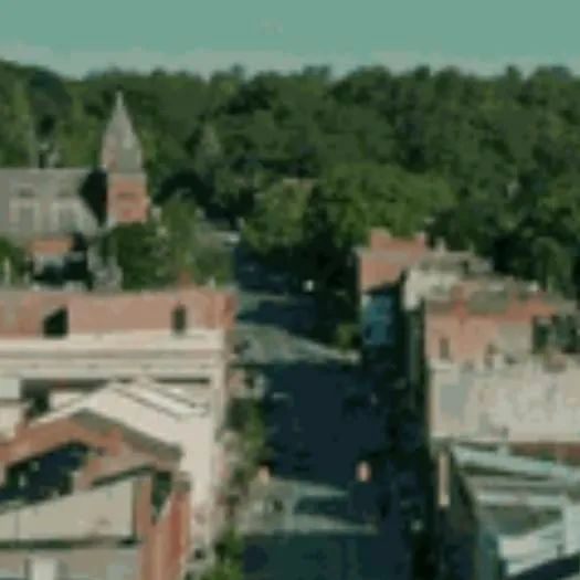 chat with ai character: Derry (IT)