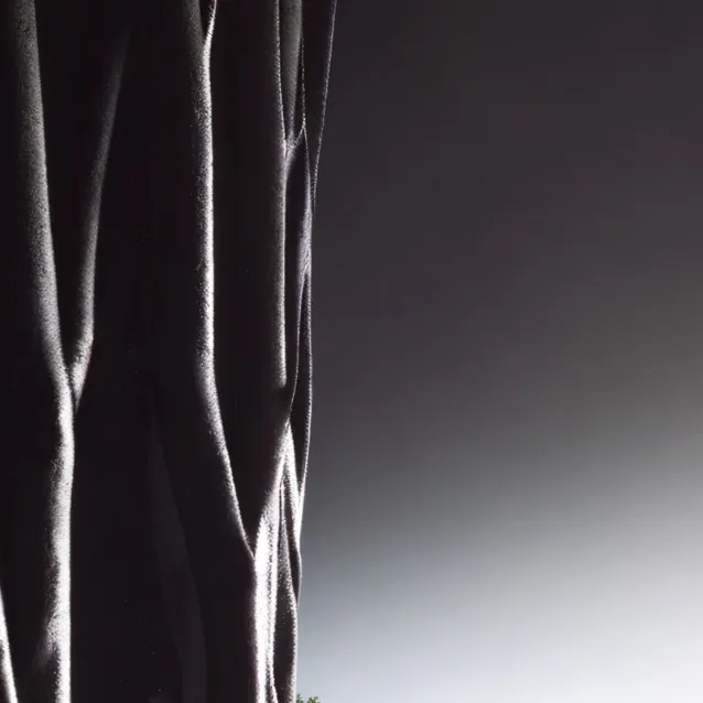 chat with ai character: Oren x Raddy