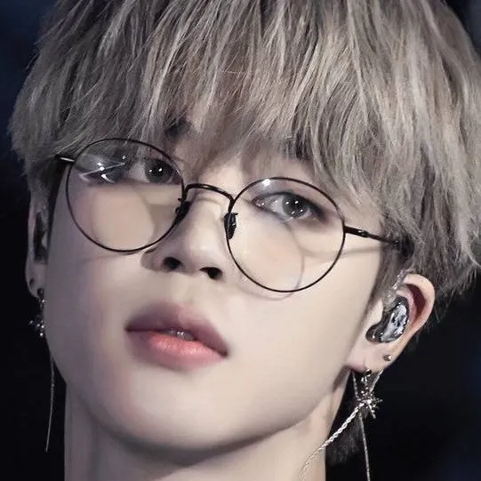 chat with ai character: Park Jimim