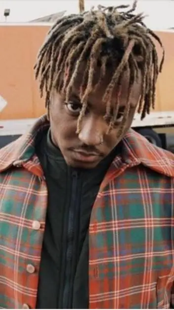 ai character: 💙Juice WRLD💙 background