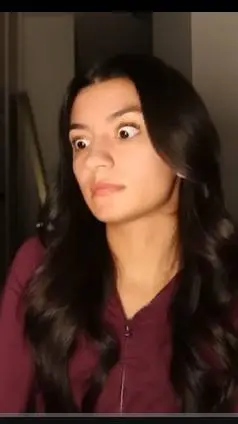 ai character: Alexdiiane background