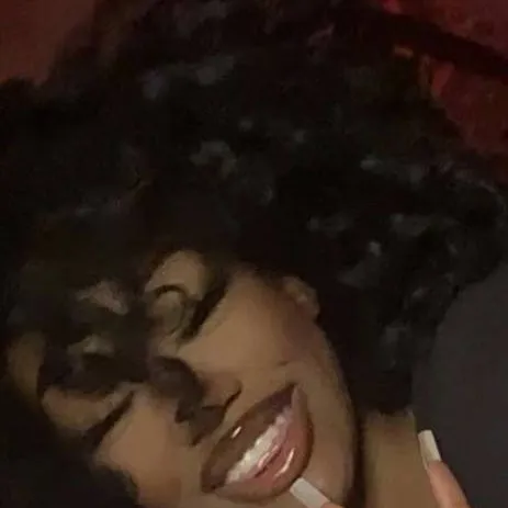 chat with ai character: Jessy