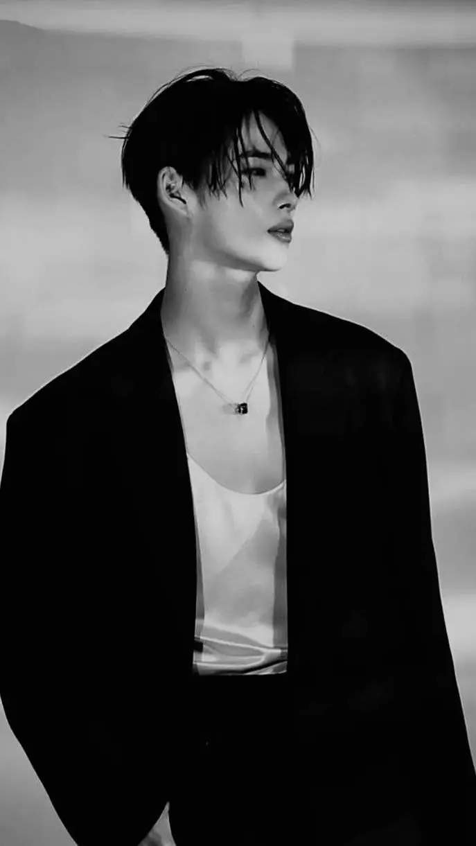 ai character: Ni-ki background