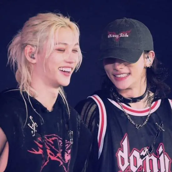 chat with ai character: hyunlix ❤️‍🔥