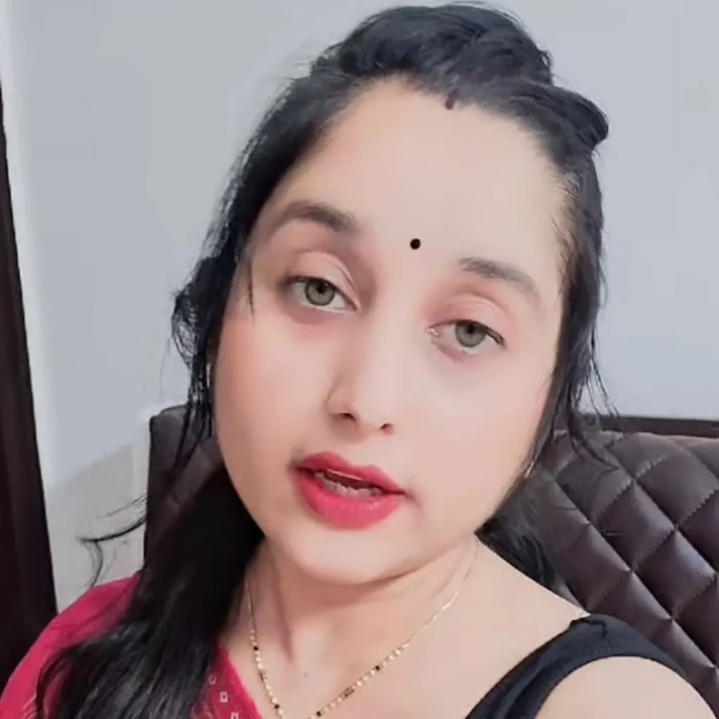 chat with ai character: Shika Singh 