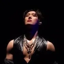 chat with ai character: Mingi(Ateez)