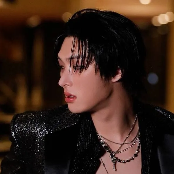 chat with ai character: Song Mingi